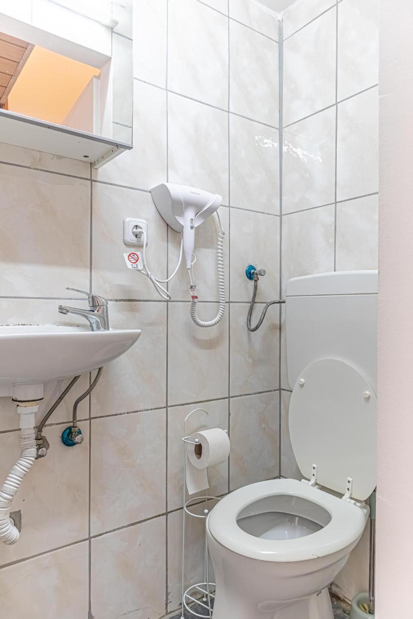 Beautiful 1br With A Great Location Appartement Wenen